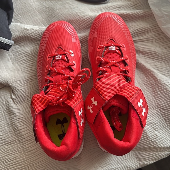 Brand new under armour cleats - Picture 3 of 5